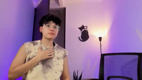   online show from 02-08-26, 02:15