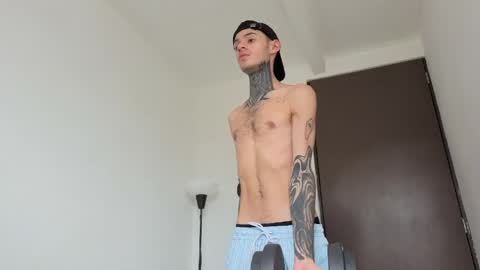   online show from 05-01-26, 09:30