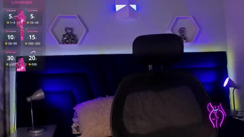 artemis_nyx online show from 11-25-25, 08:53