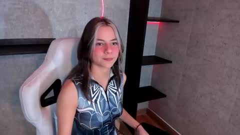 Snapshot of artemisablake chatting on 12-29-24, 09:20 artemisablake online show from 12-29-24, 09:20