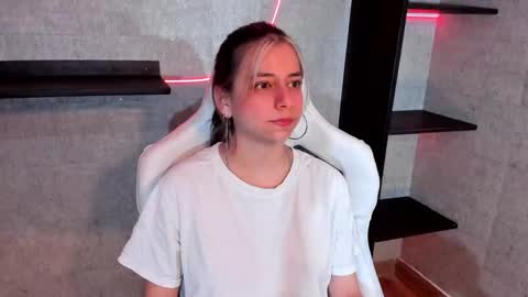 Snapshot of artemisablake chatting on 01-09-25, 09:47 artemisablake online show from 01-09-25, 09:47