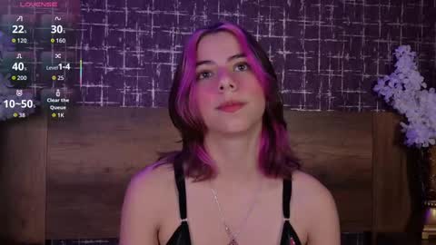 Snapshot of artemisablake chatting on 11-14-25, 05:00 artemisablake online show from 11-14-25, 05:00