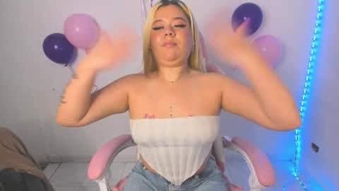 Val online show from 11-30-25, 01:09