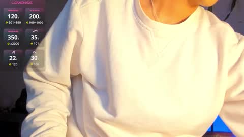 Snapshot of arthur_fochh chatting on 10-20-25, 11:43 Arthur online show from 10-20-25, 11:43