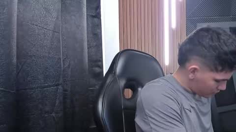 Arthur hollands online show from 09-10-25, 05:24