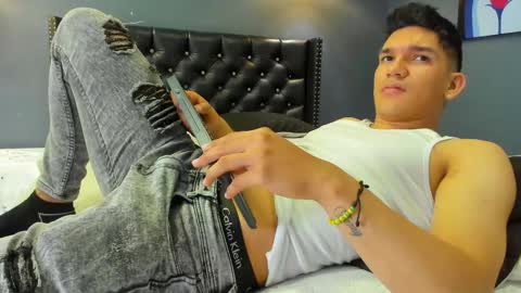 Arthur hollands online show from 09-17-25, 06:31