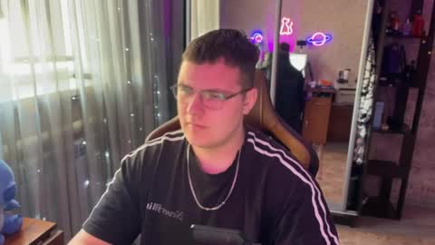 Snapshot of arthurabel chatting on 03-13-26, 08:10 arthurabel online show from 03-13-26, 08:10