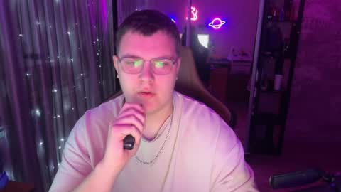 Snapshot of arthurabel chatting on 03-16-26, 04:00 arthurabel online show from 03-16-26, 04:00