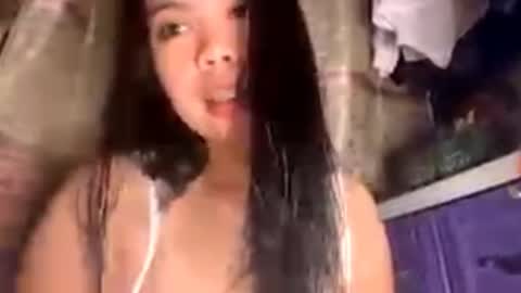 Layla online show from 02-05-26, 10:31