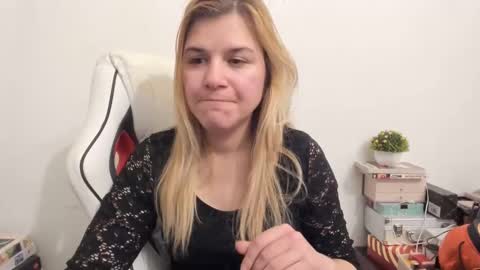 MIA online show from 02-11-25, 09:03