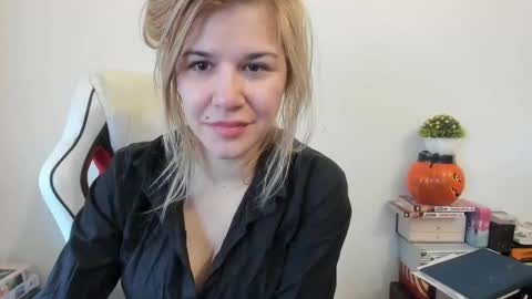 MIA online show from 02-16-25, 09:15