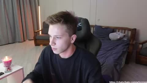 Archie online show from 02-19-25, 05:06