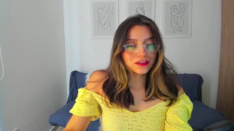 Snapshot of ary_cam230 chatting on 12-09-24, 09:16 Zahaara online show from 12-09-24, 09:16