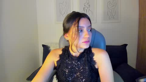 Snapshot of ary_cam230 chatting on 12-16-24, 12:15 Zahaara online show from 12-16-24, 12:15