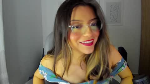 Snapshot of ary_cam230 chatting on 12-28-24, 09:40 Zahaara online show from 12-28-24, 09:40