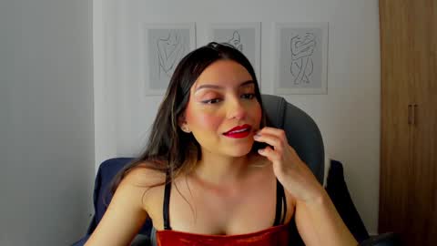 Snapshot of ary_cam230 chatting on 01-15-25, 10:13 Zahaara online show from 01-15-25, 10:13