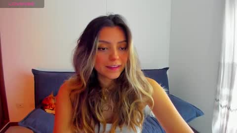 Snapshot of ary_cam230 chatting on 09-12-25, 08:20 Zahaara online show from 09-12-25, 08:20