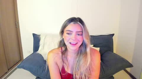 Snapshot of ary_cam230 chatting on 05-29-26, 09:35 Zahaara online show from 05-29-26, 09:35
