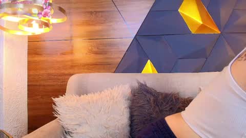 sofia online show from 05-11-26, 11:16