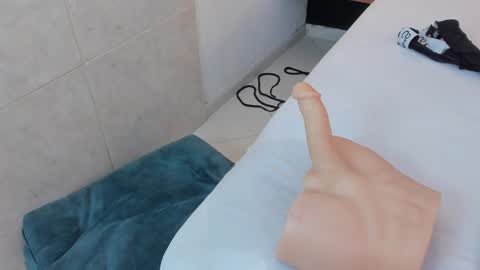 Ana online show from 01-24-25, 06:46