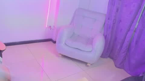 aryahmoonn online show from 05-08-26, 04:29