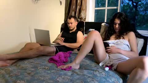 FELIPE  CAMILA ADAMS     online show from 03-11-25, 10:53