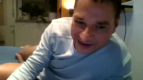 Snapshot of as660660 chatting on 02-14-26, 10:39 as660660 online show from 02-14-26, 10:39