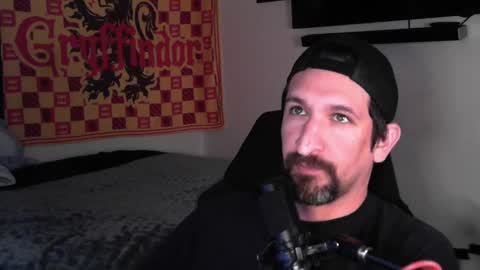 Snapshot of asanator101 chatting on 09-18-25, 03:14 devilPup75 online show from 09-18-25, 03:14