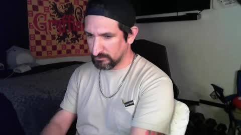 Snapshot of asanator101 chatting on 09-21-25, 06:04 devilPup75 online show from 09-21-25, 06:04