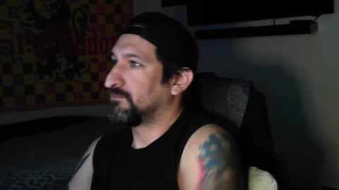 Snapshot of asanator101 chatting on 09-24-25, 10:29 devilPup75 online show from 09-24-25, 10:29