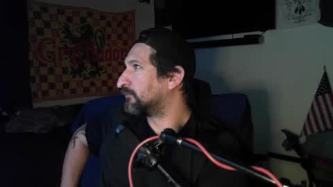 Snapshot of asanator101 chatting on 10-09-25, 02:20 devilPup75 online show from 10-09-25, 02:20