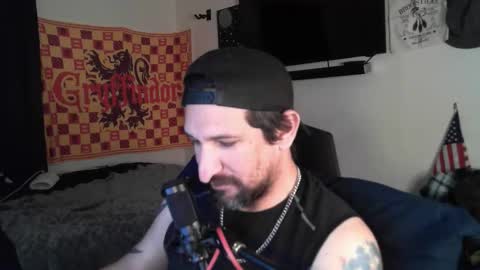 Snapshot of asanator101 chatting on 10-11-25, 01:38 devilPup75 online show from 10-11-25, 01:38