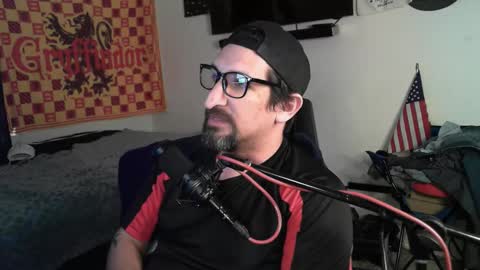 Snapshot of asanator101 chatting on 10-14-25, 03:02 devilPup75 online show from 10-14-25, 03:02