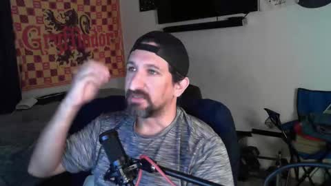 Snapshot of asanator101 chatting on 10-28-25, 06:50 devilPup75 online show from 10-28-25, 06:50