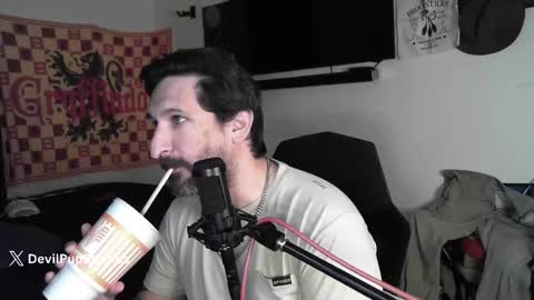 Snapshot of asanator101 chatting on 11-03-25, 03:30 devilPup75 online show from 11-03-25, 03:30