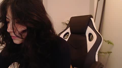 Saray online show from 03-31-26, 12:38