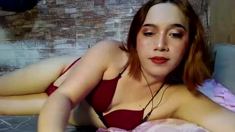 Dont ask for  any other payment method for show. I just accept tokens. online show from 11-11-25, 08:03