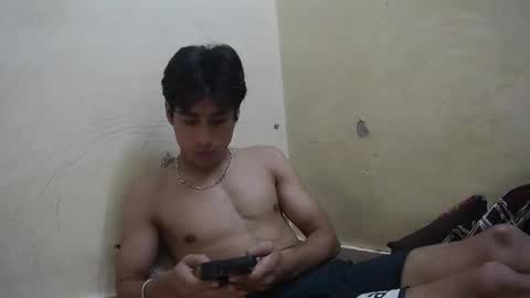 Snapshot of ash2730 chatting on 10-08-25, 04:59 ash2730 online show from 10-08-25, 04:59