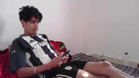 ash2730 online show from 02-10-26, 09:57