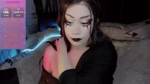 Sasha next stream December 4st  at  0000- 0030 am German time online show from 02-13-25, 11:58