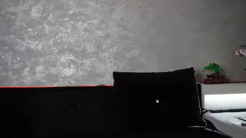 Asha online show from 02-13-25, 02:01