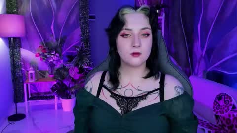 AshleyAshe  online show from 10-09-25, 11:14