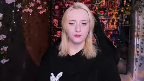 AshleyAshe  online show from 06-30-26, 07:42