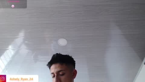 Snapshot of ashely_ryan24 chatting on 12-19-24, 12:45 Ashley And Ryan online show from 12-19-24, 12:45