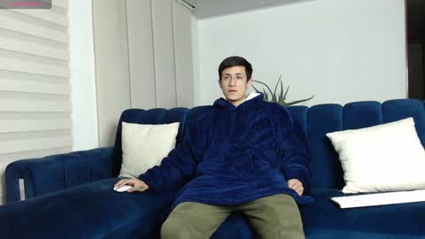 Snapshot of ashely_ryan24 chatting on 02-03-25, 12:36 Ashley And Ryan online show from 02-03-25, 12:36