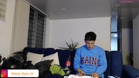 Snapshot of ashely_ryan24 chatting on 03-04-25, 12:29 Ashley And Ryan online show from 03-04-25, 12:29