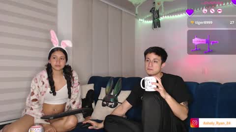 Snapshot of ashely_ryan24 chatting on 10-08-25, 12:41 Ashley And Ryan online show from 10-08-25, 12:41