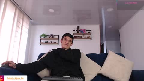 Ashley And Ryan  online show from 05-04-26, 09:11