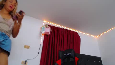 ashelyhots9inches online show from 11-05-25, 04:07