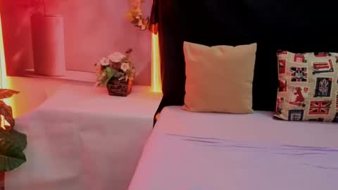 Snapshot of ashkhan22111 chatting on 02-02-25, 06:10 ash online show from 02-02-25, 06:10